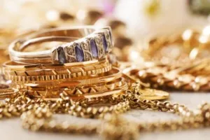 अयोध्या में 256 सर्राफा कारोबारी रजिस्टर्ड, अब सभी हॉलमार्क के बोर्ड लगाएंगे