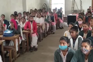 बरेली: छात्राओं के मन में उठने वाले सवालों को किया शांत, कार्यक्रम में 200 से अधिक छात्राएं हुई शामिल