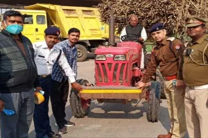 अयोध्या: ‘सड़क सुरक्षा सप्ताह’ के आखिरी दिन यातायात पुलिस ने चलाया अभियान