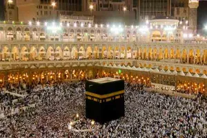 मंत्री नकवी बोले- कोरोना प्रोटोकॉल के कारण 21 से घटाकर 10 किए गए हजयात्रियों के प्रस्थान स्थल