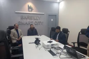 बरेली: स्मार्ट सिटी के कामों में देरी कर रहे ठेकेदारों पर होगी कार्रवाई