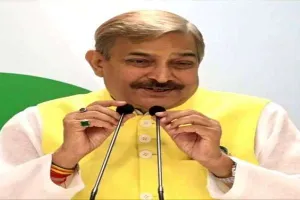 गोडसे के अनुयायी कर रहे गांधीवादी विचारों की हत्या: प्रमोद तिवारी