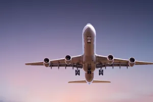 अमेरिकी विमान कंपनियों ने बताया, उड़ानें रद्द करने के लिए मजबूर कर रहा चीन