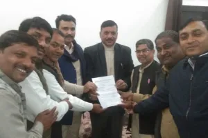 बरेली: प्रत्याशियों को मिले सिंबल, परिवर्तन की संभावनाओं पर विराम