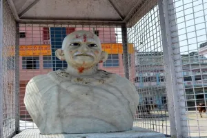 दो बार अयोध्या आए थे बापू, बजी थीं शहनाइयां…