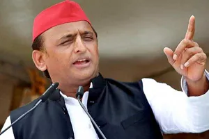 UP Election 2022: अखिलेश यादव ने मैनपुरी की करहल विधानसभा के लिए भरा पर्चा