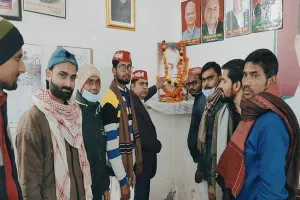 बहराइच: सपा ने मनाई स्वर्गीय जनेश्वर मिश्र की पुण्यतिथि, कही ये बड़ी बात…