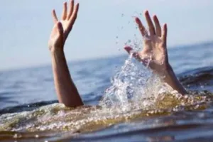 गुजरात: डैम में नौका डूबने से दो की मौत, पांच लापता