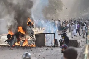 गुजरात 1992 दंगे: अदालत ने दिया निर्देश- पीड़ित को 25 साल बाद मिलेगा 49,000 रुपये का मुआवजा