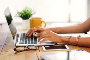 केन्द्र कर्मचारियों को राहत: गर्भवती महिलाओं और दिव्यांग कर्मचारियों को कार्यालय जाने से छूट