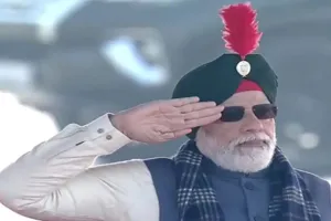 पीएम मोदी ने दिल्ली के करियप्पा ग्राउंड में एनसीसी की रैली के समापन अवसर पर ली सलामी