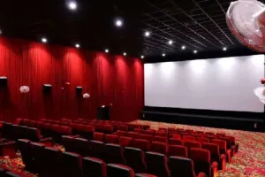 फिर से शिकंजा कसता कोरोना, हरियाणा के पांच जिलों में सिनेमाघर, मल्टीप्लेक्स बंद