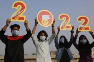 कोविड-19 के बढ़ते मामले, पाबंदियों के चलते मुंबई में नव वर्ष का स्वागत रहा फीका