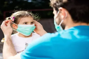 लखनऊ: बच्चों को कोरोना संक्रमण से बचाने के लिए बरतें खास सतर्कता: डॉ. पियाली