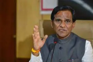 केंद्रीय मंत्री रावसाहेब दानवे बोले- ठाकरे को स्वस्थ होने में समय लग रहा तो उन्हें प्रभार एकनाथ शिंदे को सौंप देना चाहिए