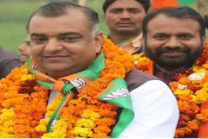 आजम के खिलाफ मोर्चा खोलने वाले को भाजपा ने दिया रामपुर से टिकट