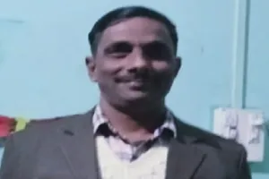 बिजनौर : गन्ने से भरे ट्राली ने कार को मारी टक्कर, शिक्षक की मौत, दूसरा घायल