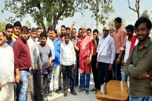 अयोध्या: पूर्व विधायक खब्बू के बचाव में उतरे समाजसेवी राजन पांडेय, दी ये चेतावनी