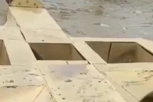 परशुराम मंदिर परिसर में आठ दिन पहले अखिलेश का लगाया फरसा गिरा, भाजपा ने कसा तंज