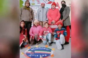 पीलीभीत: बच्चों ने रंगोली के जरिए बताया मतदान का महत्व