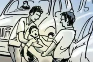 बरेली: काले कपड़े में आए लोग मामा-भांजे को उठा ले गए