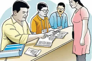 बरेली: चुनावी ड्यूटी से बचने को बनवा रहे शादी का कार्ड