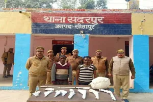 सीतापुर: पुलिस ने दो असलहा फैक्ट्रियों का किया भंडाफोड़, पांच शातिर बदमाश गिरफ्तार