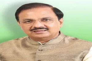 70 साल में गरीबी नहीं हटी, गरीब मिटता चला गया: डॉ. महेश शर्मा