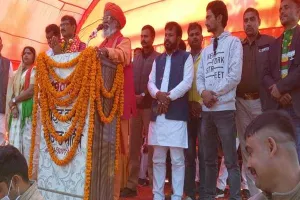 रायबरेली: साक्षी महाराज ने लोधी बाहुल्य गांवों में भरी हुंकार, कहा- ओबीसी समाज का सम्मान बीजेपी में सुरक्षित