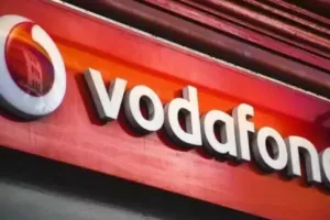 वोडाफोन इंडस टावर्स की अपनी हिस्सेदारी बेचने की तैयारी में