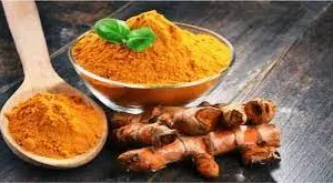 चेहरे के लिए बेहद फायदेमंद है हल्दी का तेल, जानें इसके लाभ