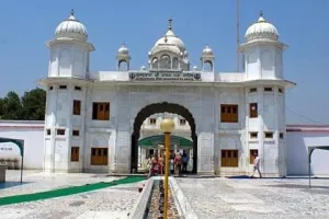 यहां गुरु नानक देव के इस चमत्कार को देखने देश-दुनिया से जुटते हैं श्रद्धालु, होती है हर मनोकामना पूरी