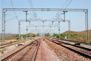 बरेली: ओएचई का काम पूरा, कल होगा सीआरएस निरीक्षण, 110 की स्पीड से होगा ट्रायल