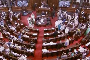 तेलंगाना के गठन पर प्रधानमंत्री के बयान के खिलाफ रास में विशेषाधिकार हनन का नोटिस, टीआरएस का हंगामा