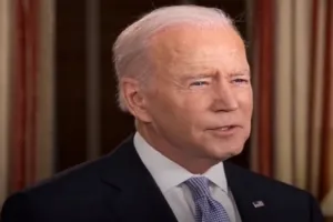 रूस के किसी भी बहाने से यूक्रेन पर हमले की आशंका को लेकर पश्चिमी देश चिंतित