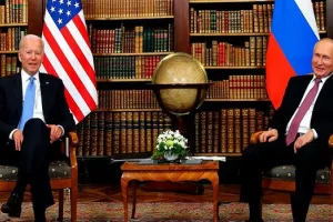 बाइडेन और पुतिन के बीच बढ़ सकता है गतिरोध, रूस, यूक्रेन पर डेढ़ लाख सैनिकों के साथ हमला करने को तैयार