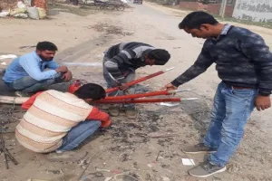 अमरोहा : फाल्ट से 19 घंटे बाधित रही विद्युत आपूर्ति, लोग रहे परेशान