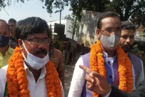 यूपी चुनाव 2022: गोरखपुर में नामांकन के अंतिम दिन 43 प्रत्याशियों ने किया पर्चा दाखिल