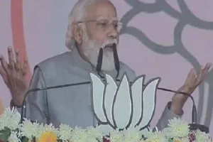 यूपी चुनाव 2022: कासगंज में गरजे पीएम मोदी, कहा- जहां डर और माफिया राज होता है, वहां विकास संभव नहीं