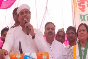 देश को चार लोग चला रहे हैं… दो बेच रहे हैं और दो खरीद रहे हैं:  इमरान प्रतापगढ़ी