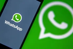 WhatsApp पर चोरी छिपे भी पढ़ सकते हैं मैसेज, जानिए कैसे?