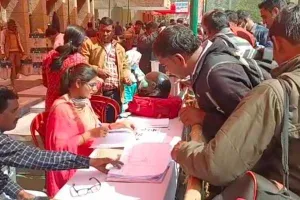 उन्नाव: जिले में होगा बुधवार को चौथे चरण का मतदान, पोलिंग पार्टियां हुई रवाना