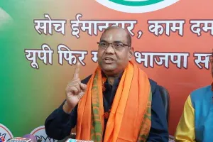 आतंकियों की पैरवी और  माफिया को संरक्षण सपा की नीति है: बृजलाल