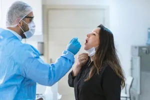 सावधानी अब भी जरूरी