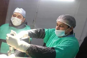 बहराइच: मेडिकल कॉलेज के चिकित्सक डॉ. विकास ने किया उमेश के दोनों कूल्हों का सफल प्रत्यारोपण