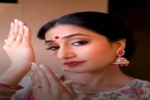 Gangubai Kathiawadi: धनाश्री वर्मा ने ‘गंगूबाई’ के लुक में जीता फैंस का दिल, शेयर की VIDEO