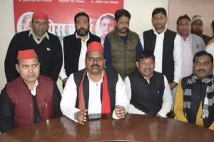 बरेली: भाजपा सरकार ने युवाओं को नौकरी के नाम पर दी लाठियां