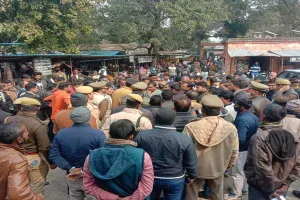 रायबरेली: अधिवक्ता और लेखपालों में हुई तनातनी, दोनों पक्षों ने दी तहरीर