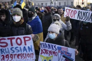 Russia Ukraine War: विरोध का अनोखा तरीका, अमेरिकन ने रूसी वोदका से किया किनारा, यूक्रेन की शराब…