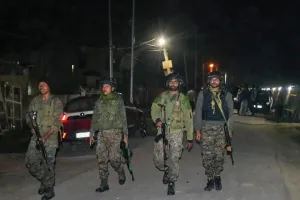 श्रीनगर: मुठभेड़ में लश्कर के दो आतंकवादी ढेर